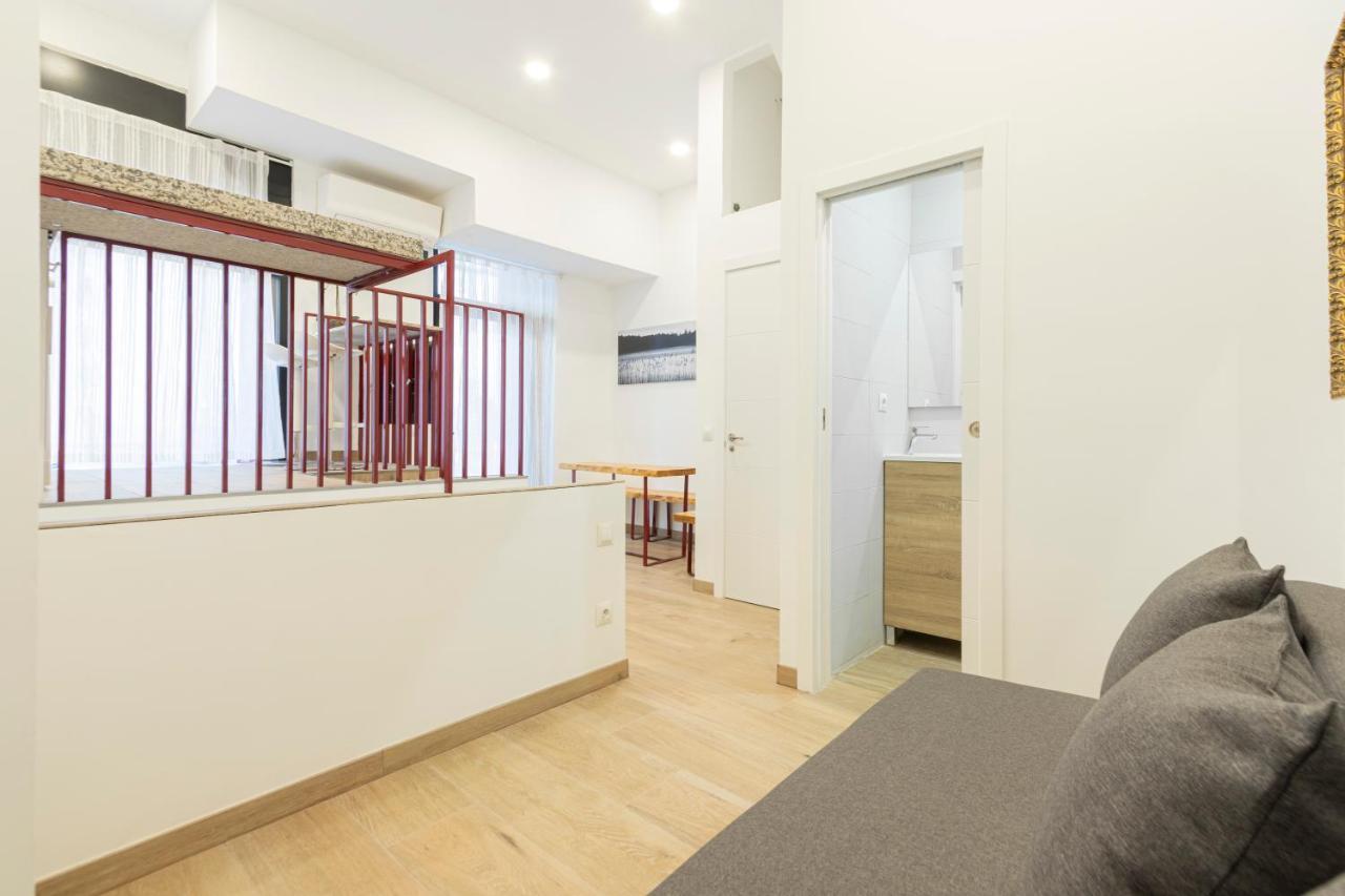 Luciente Apartment มาดริด ภายนอก รูปภาพ