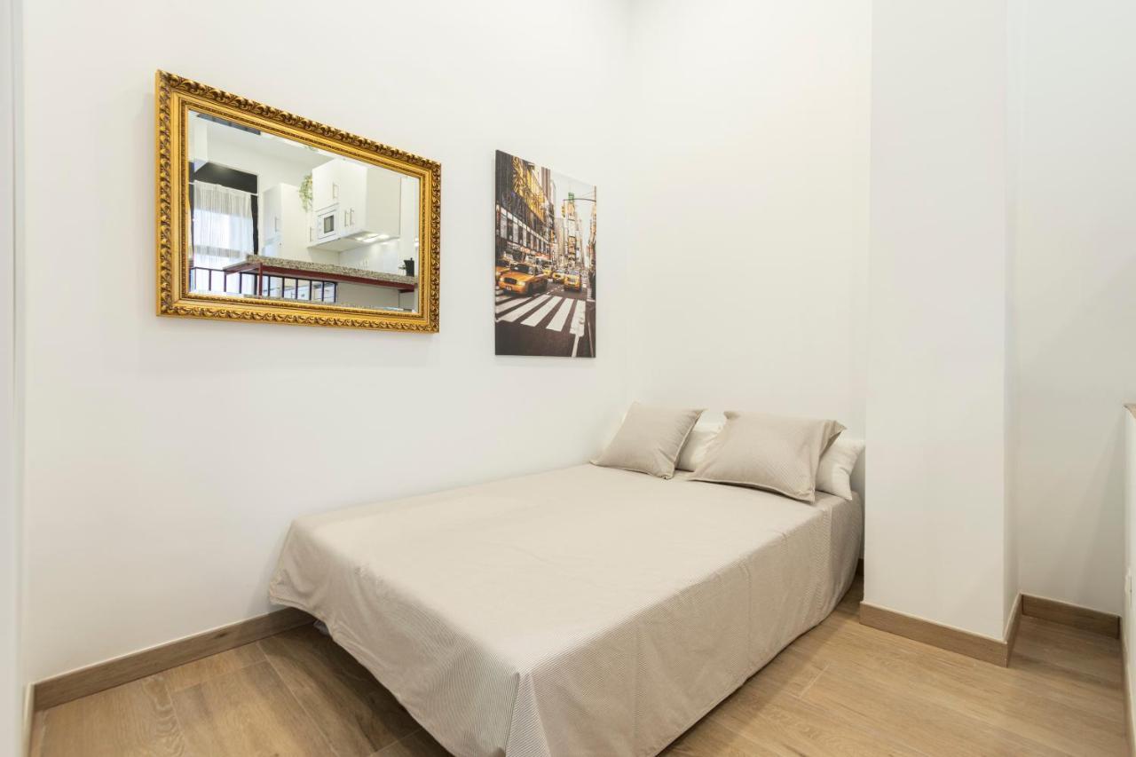 Luciente Apartment มาดริด ภายนอก รูปภาพ