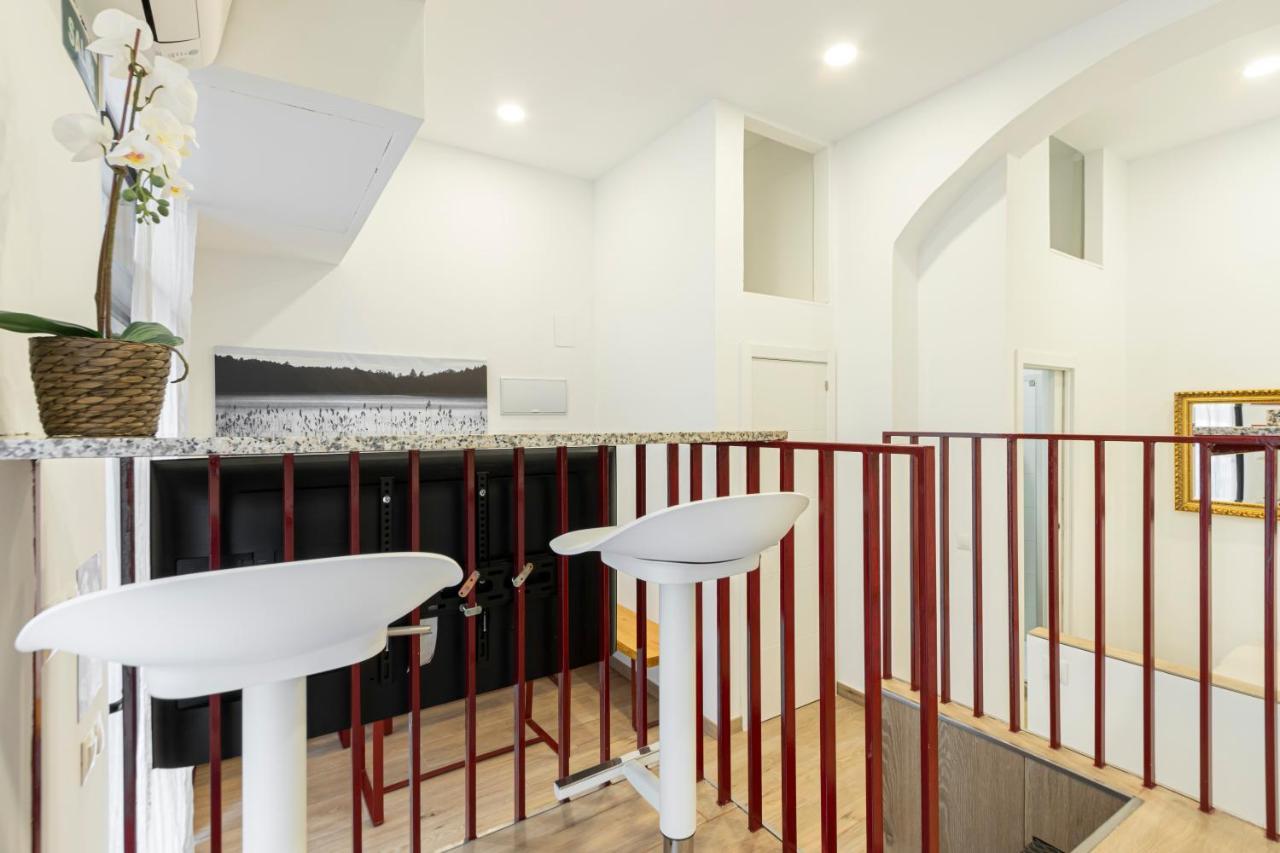 Luciente Apartment มาดริด ภายนอก รูปภาพ