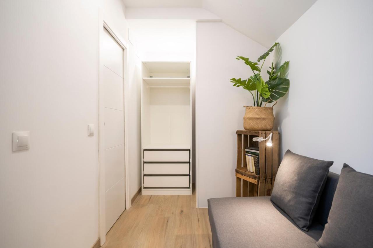 Luciente Apartment มาดริด ภายนอก รูปภาพ