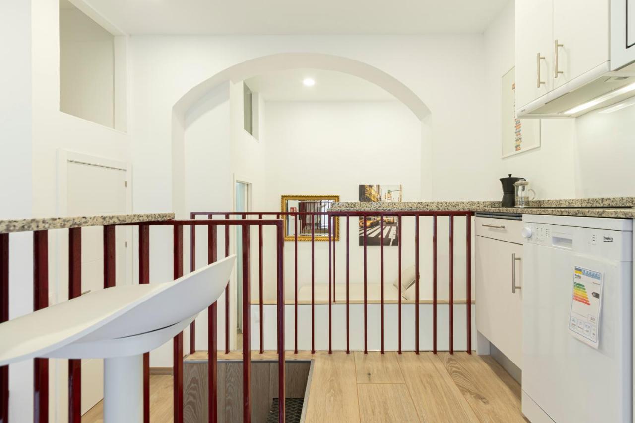 Luciente Apartment มาดริด ภายนอก รูปภาพ