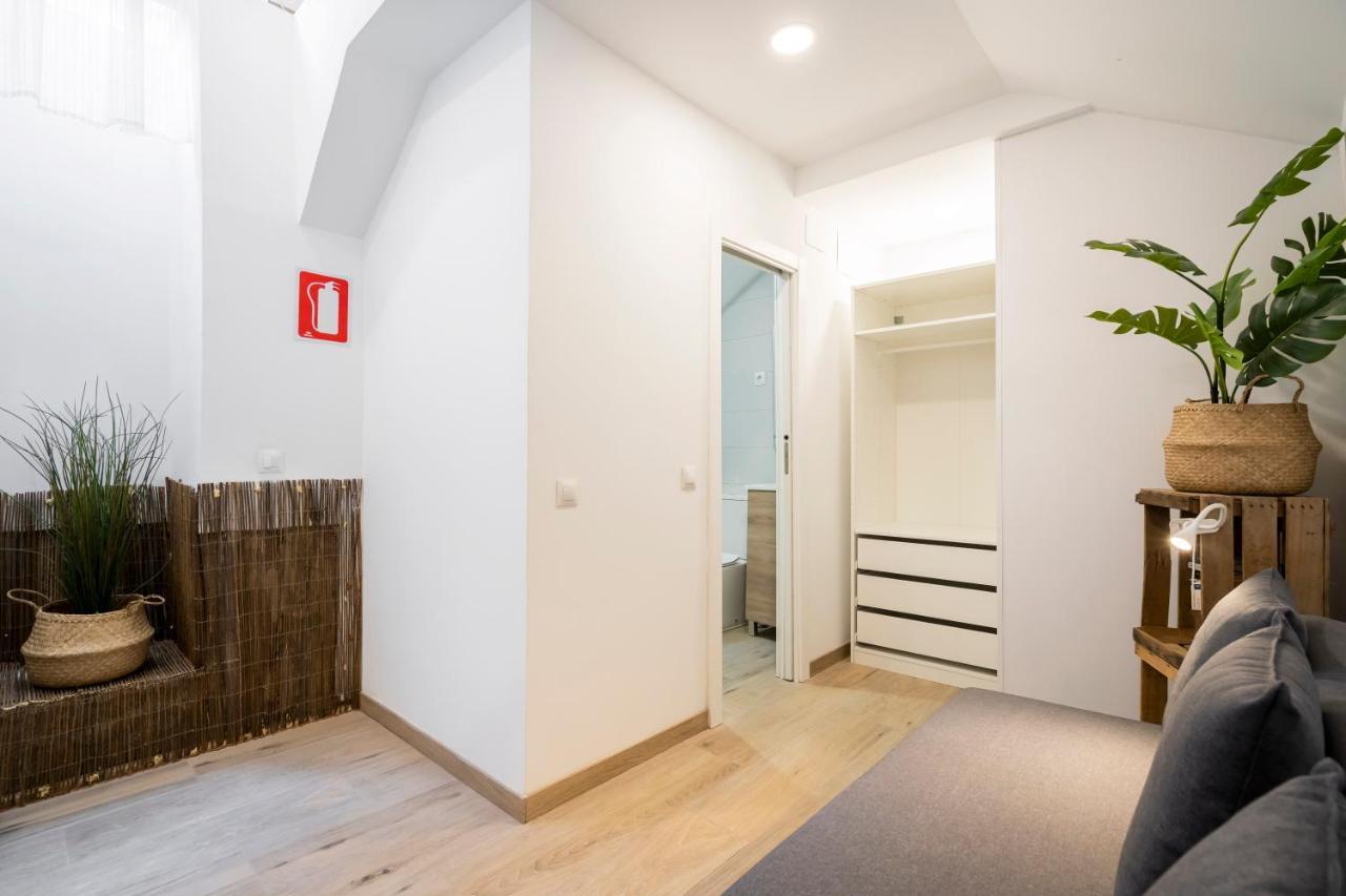 Luciente Apartment มาดริด ภายนอก รูปภาพ
